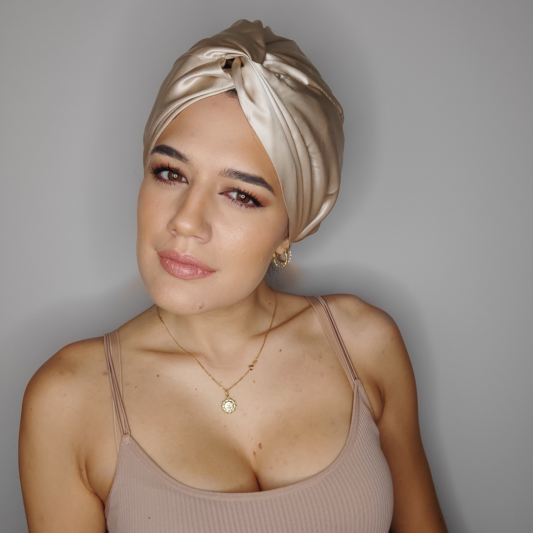 La migliore cuffia da notte per proteggere i capelli mentre dormi