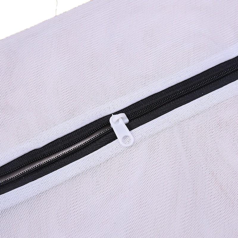 sacchetto per il lavaggio con zip per biancheria e capi delicati