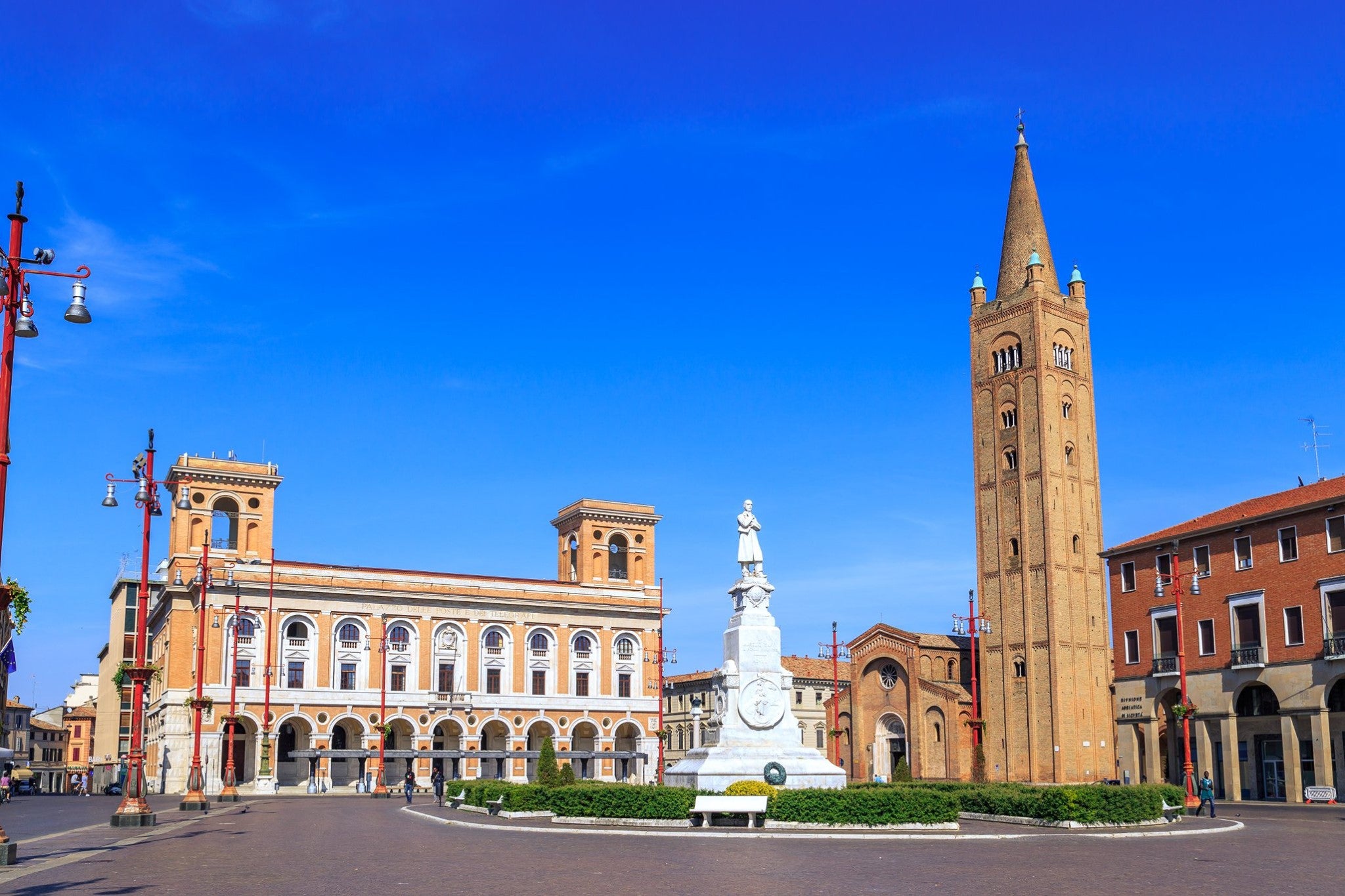 Parrucchieri per capelli ricci Forlì