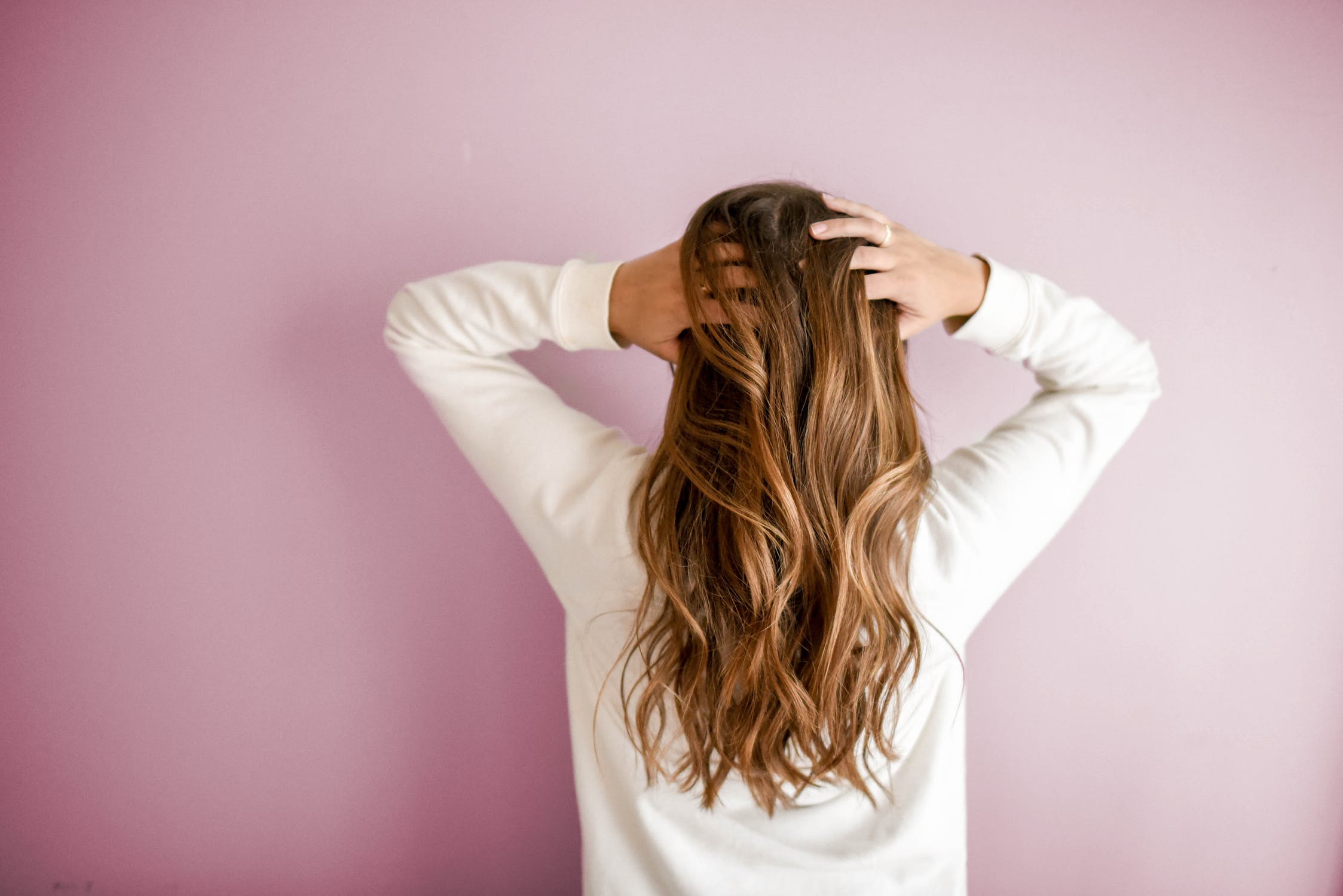 Capelli con nodi ecco i segreti per eliminarli