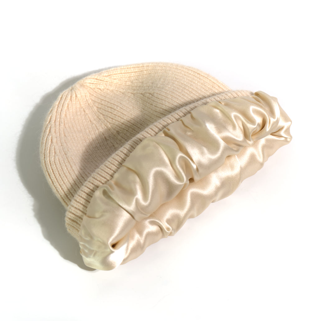 Cappello Invernale Unisex | Berretto con Interno 100% Seta Anticrespo | Crema