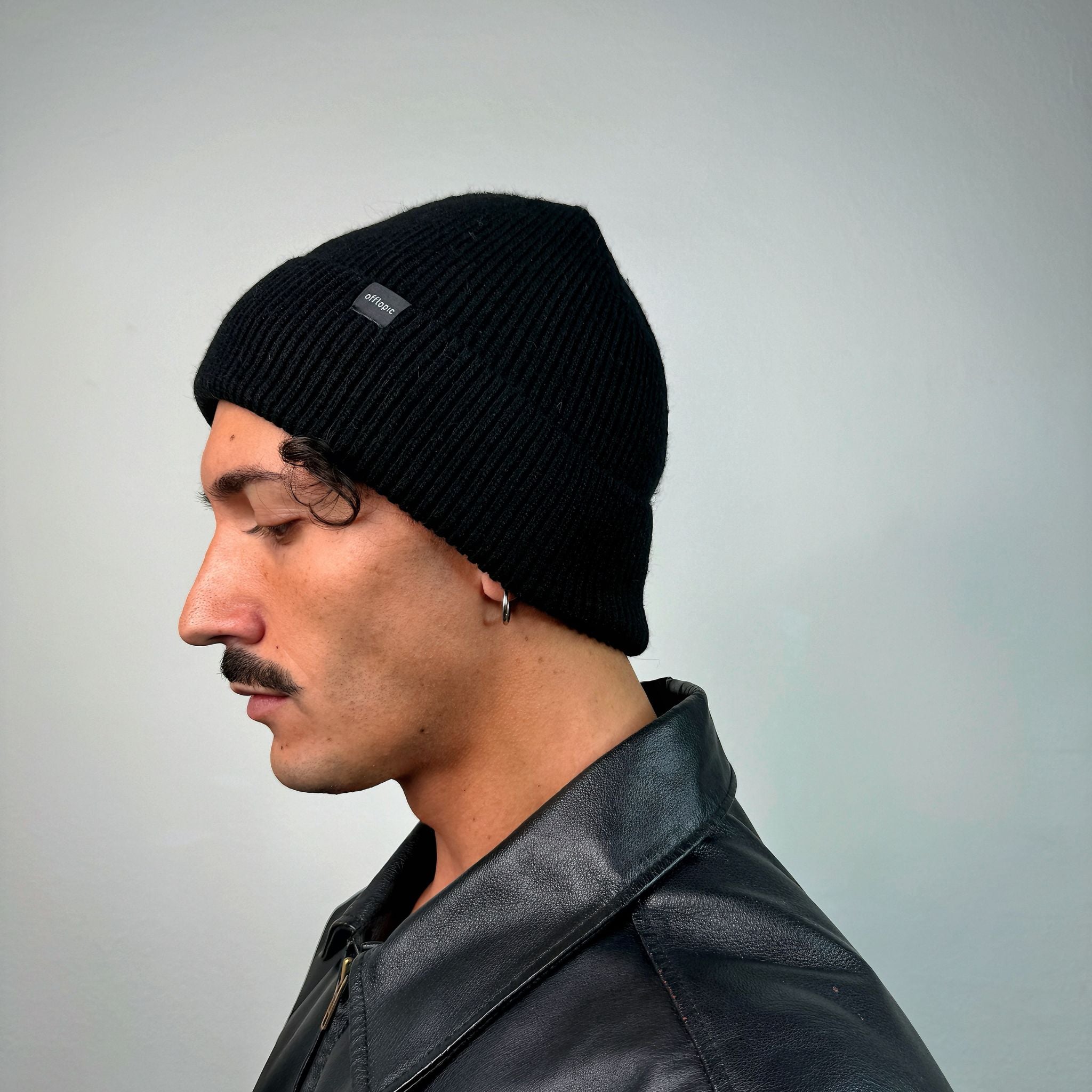🎁 Cappello Invernale Unisex Interno 100% Seta Anticrespo | Nero (100% off)